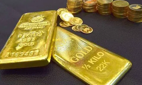 Giá vàng hôm nay 4/8/2025: Dứt mạch tăng mạnh, quay đầu đi xuống