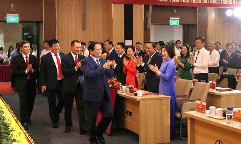 EVN quyết tâm trở thành tập đoàn vững mạnh trong kỷ nguyên mới