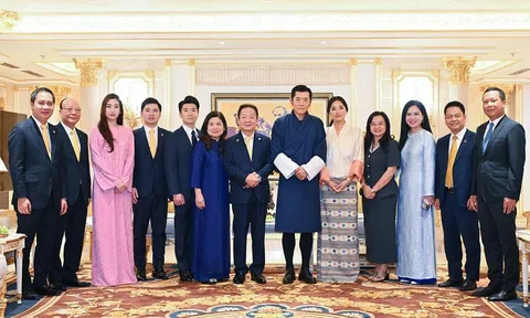 Quốc vương Bhutan và Hoàng hậu tới thăm Tập đoàn T&T Group