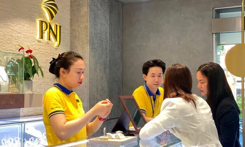 Xóa bỏ độc quyền vàng miếng tác động ra sao đến PNJ?