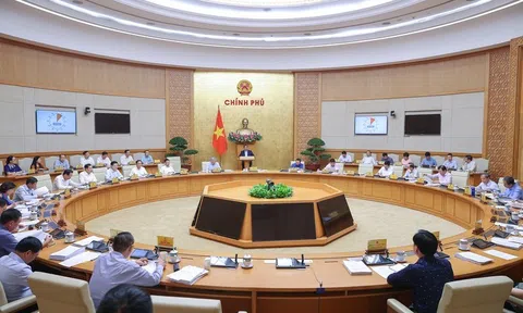 Quyết liệt bình ổn thị trường vàng, tái cơ cấu SCB trước 15/9