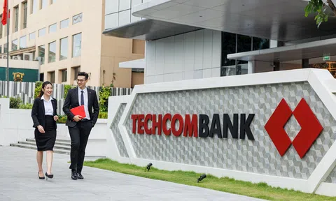 Techcombank huy động thêm 2.000 tỷ đồng, chi cổ tức hơn 7.000 tỷ đồng