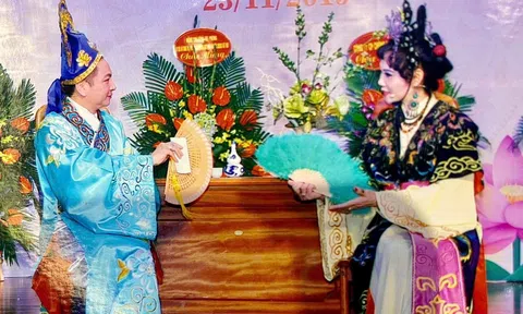 Nghệ nhân Ưu tú Phạm Thị Hoài Anh: Người thổi hồn dân tộc vào nghệ thuật truyền thống Việt Nam
