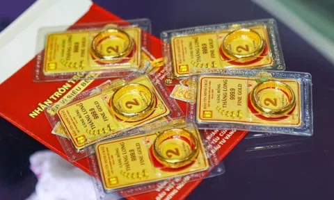 Giá vàng hôm nay 1/11/2025: Vàng miếng và vàng nhẫn đồng loạt tăng mạnh