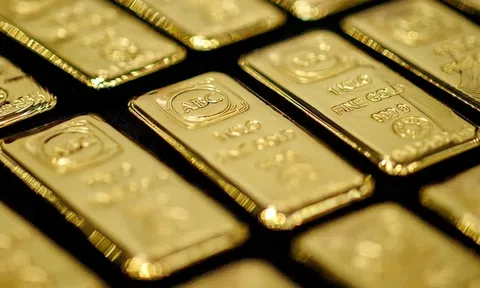 Giá vàng hôm nay 14/11/2025: Tăng phi mã