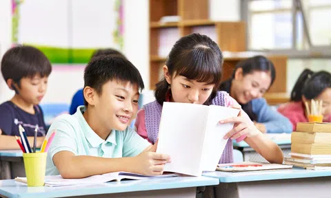 Học sinh có hộ khẩu TP HCM nhưng học ở tỉnh có được hoàn tiền BHYT không?