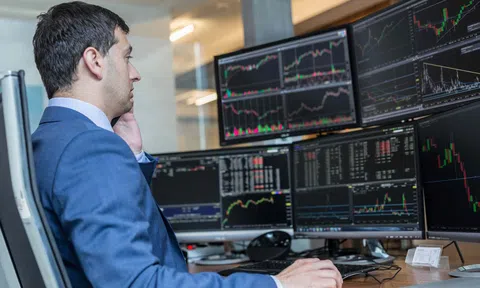 Đà tăng TTCK có bị cản trở do nỗi lo thanh khoản hệ thống ngân hàng?