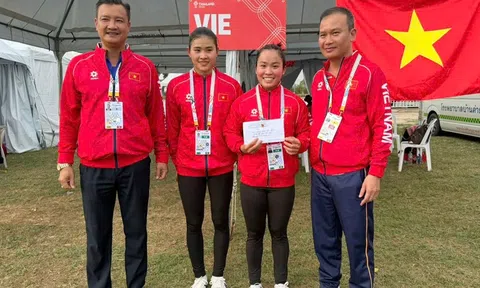 Canoeing mang về tấm huy chương vàng đầu tiên cho Đoàn Thể thao Việt Nam tại SEA Games 33