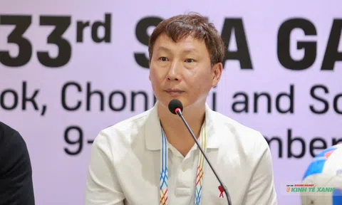 HLV Kim Sang Sik đặt mục tiêu đưa U22 Việt Nam vào chung kết SEA Games 33