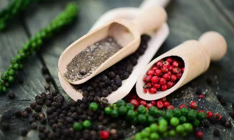 Giá tiêu hôm nay 25/12/2025: Bật tăng lên mức 150.000 đồng/kg