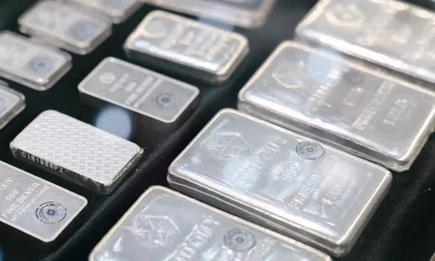 Giá bạc thỏi Phú Quý tăng mạnh, đà tăng của bạc dự báo chưa dừng lại  