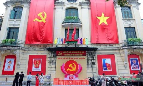 Hà Nội rực sắc cờ hoa chào mừng Đại hội Đại biểu toàn quốc lần thứ XIV của Đảng