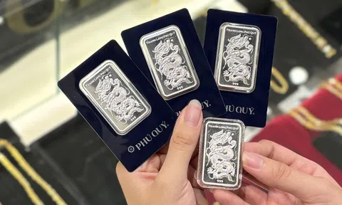 Giá bạc tăng hơn 50% chỉ trong 1 tháng, nhà đầu tư bạc lãi đậm