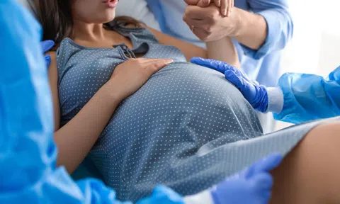 Cán bộ không chuyên trách sinh con sau 1/7/2025 vẫn có thể không được hưởng thai sản