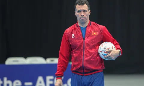 HLV Diego Giustozzi thận trọng trước trận Tứ kết với đội chủ nhà Futsal Indonesia