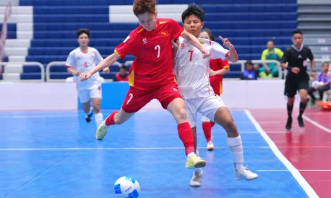 Thắng trận quyết định trước Myanmar, đội tuyển futsal nữ Việt Nam chờ tấm vé đi tiếp