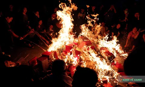 Xin lửa lấy đỏ cầu may làng An Định xuân Bính Ngọ 2026