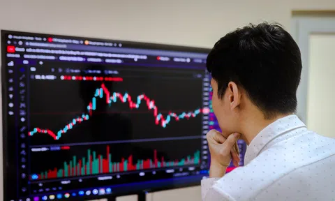 Căng thẳng Mỹ – Israel tấn công Iran: Cú sốc tâm lý ngắn hạn, cổ phiếu dầu khí và cảng biển trở thành tâm điểm