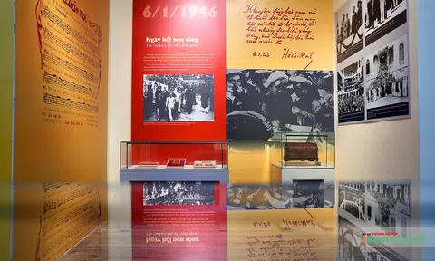 Khám phá hòm phiếu đặc biệt được sử dụng trong kỳ bầu cử đại biểu Quốc hội đầu tiên