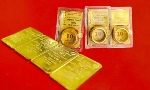 Giá vàng “neo” quanh mốc 182,6 triệu đồng/lượng, tỷ giá USD hạ nhiệt