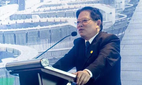 Cổ phiếu Hóa chất Đức Giang giảm sàn sau tin Chủ tịch HĐQT bị khởi tố