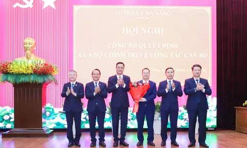 Ông Nguyễn Mạnh Hùng giữ chức Phó Bí thư Thành ủy Đà Nẵng