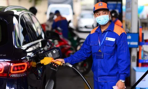 CPI tháng 3 tăng 4,65% so với cùng kỳ do áp lực giá xăng dầu và chi phí đầu vào