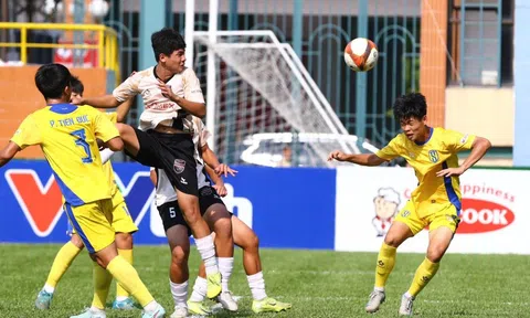 Xác định 4 đội bóng thi đấu vòng bán kết giải Vô địch U15 Quốc gia 2026