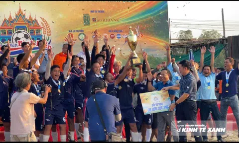 Chùa Tức Pray 1 đăng quang tại giải bóng đá nông dân Khmer ĐBSCL 2026 tranh Cúp Bình Điền