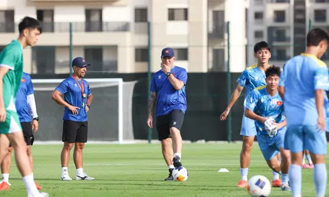 U17 Việt Nam tích cực luyện tập, chuẩn bị cho trận đấu quan trọng với U17 Hàn Quốc