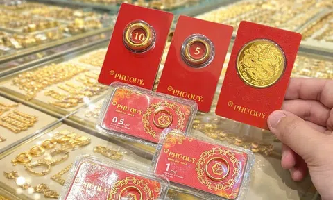 Giá vàng lao dốc đầu tuần