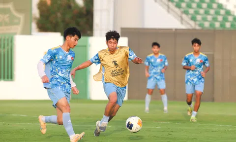 U17 Việt Nam quay lại luyện tập, chuẩn bị cho trận tứ kết với U17 Australia