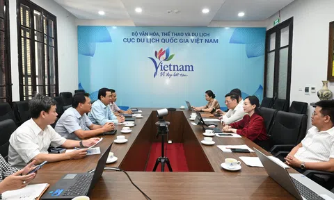 Quảng Ninh đề xuất nhiều giải pháp phát triển thị trường, chuyển đổi số du lịch tại buổi làm việc với Cục Du lịch Quốc gia Việt Nam