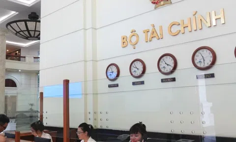Đề xuất gia hạn khoảng 125.000 tỷ đồng tiền thuế, tiền thuê đất trong năm 2026