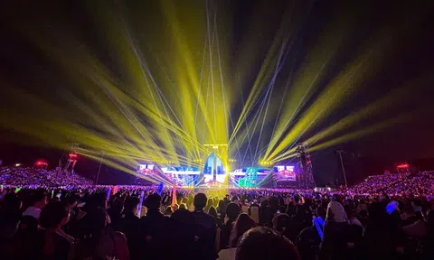 Quảng Ninh: Lan tỏa đạo lý “Uống nước nhớ nguồn” bằng nghệ thuật đỉnh cao