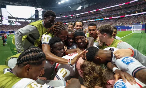 Harry Kane lập cú đúp giúp đội tuyển Anh phá dớp sau 60 năm, ngược dòng thắng Congo
