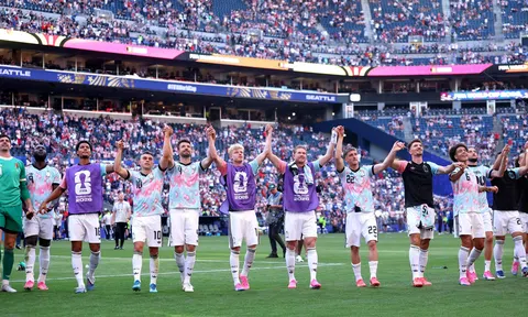 Thắng đậm đội đồng chủ nhà Mỹ, đội tuyển Bỉ đoạt vé tiếp theo vào Tứ kết