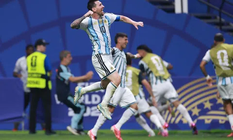 Argentina suýt thua Ai Cập trong màn rượt đuổi tỉ số nghẹt thở