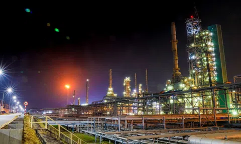 Ký hợp đồng gói thầu EPC gần 1 tỷ USD, BSR tăng tốc dự án nâng cấp Nhà máy Lọc dầu Dung Quất