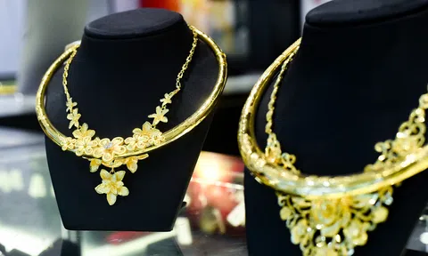Đồng USD mạnh hơn, vàng có còn bùng nổ?