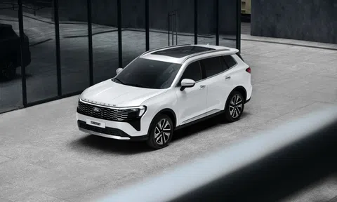 Ford Territory Platinum 2026 ra mắt Việt Nam, giá 916 triệu đồng