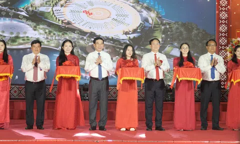 Lâm Đồng khánh thành Quảng trường trung tâm Gia Nghĩa và Khu liên hợp Bảo tàng - Thư viện - Công viên