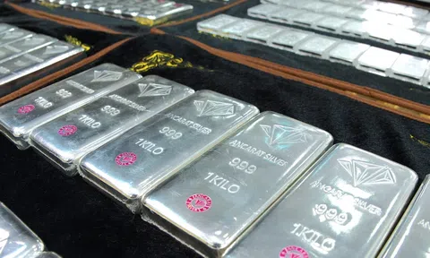 Giá bạc hôm nay 28/7/2026: Đồng loạt bật tăng