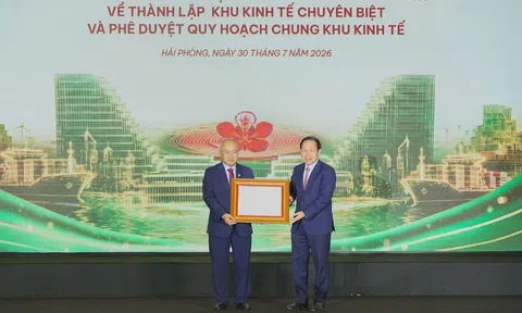 Công bố các Quyết định của Thủ tướng Chính phủ về Khu kinh tế và khởi động Khu Thương mại tự do Hải Phòng