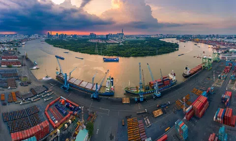 VietinBank tiếp tục thoái vốn tại Cảng Sài Gòn sau nhiều lần bất thành
