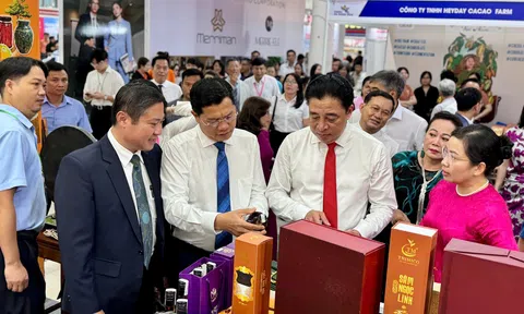 Khai mạc Hội chợ EWEC - Đà Nẵng 2026: Kết nối giao thương, du lịch và đầu tư Hành lang kinh tế Đông Tây