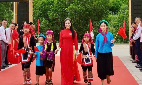 Quảng Ninh: Tưng bừng khai giảng năm học 2026 -2027 trong tâm thế mới