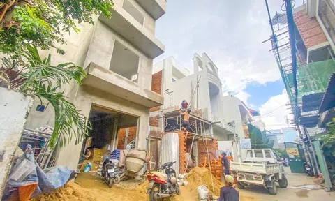 Xây nhà ở riêng lẻ không phép bị phạt bao nhiêu? Trường hợp nào phải phá dỡ?