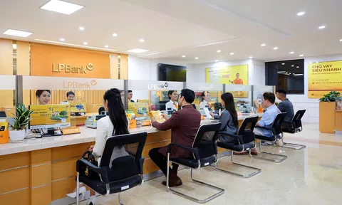 LPBank huy động gần 12.000 tỷ đồng sau khi tỷ phú Phạm Nhật Vượng trở thành cổ đông lớn