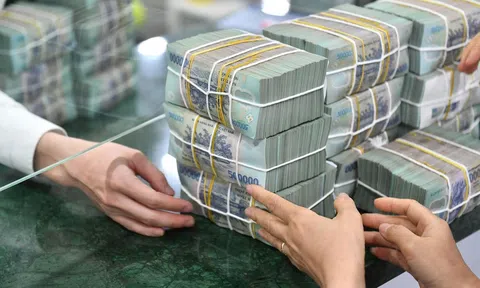 Hiện đại hóa hệ thống ngân hàng, xử lý tổ chức tín dụng yếu kém, tăng khả năng tiếp cận vốn cho doanh nghiệp